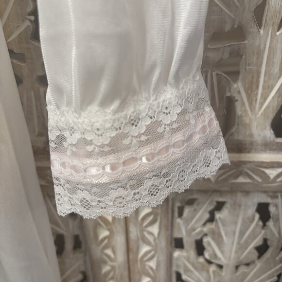 Vintage Dreamaway White Peignoir Movie Star Robe 2 Button Pink Lace Trim Nylon L - Picture 5 of 12